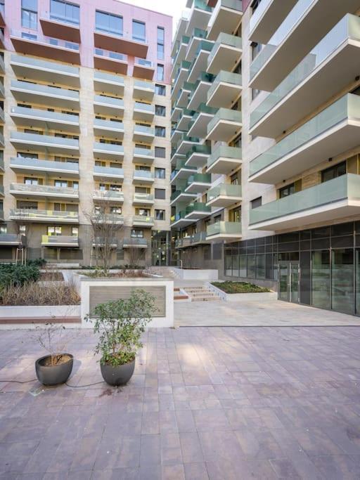 Oaks Studio With Balcony Budapest Esterno foto