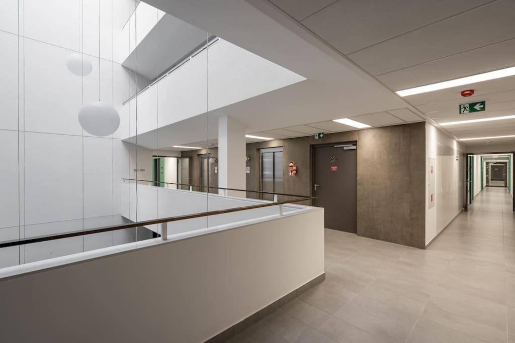 Oaks Studio With Balcony Budapest Esterno foto